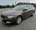 Коричневый Шкода Октавия, объемом двигателя 1.6 л и пробегом 225 тыс. км за 12300 $, фото 1 на Automoto.ua