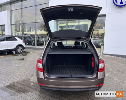 Коричневий Шкода Октавія, об'ємом двигуна 1.6 л та пробігом 103 тис. км за 18500 $, фото 34 на Automoto.ua