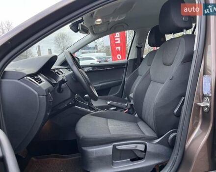 Коричневий Шкода Октавія, об'ємом двигуна 1.6 л та пробігом 103 тис. км за 18900 $, фото 14 на Automoto.ua