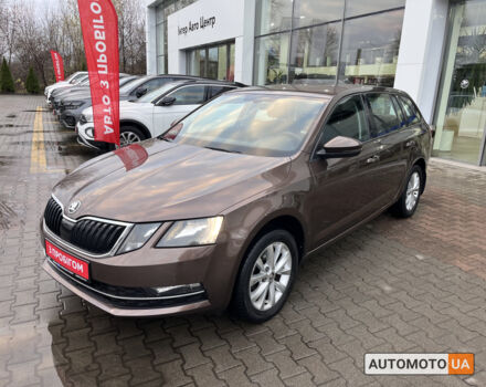 Коричневий Шкода Октавія, об'ємом двигуна 1.6 л та пробігом 103 тис. км за 18500 $, фото 5 на Automoto.ua