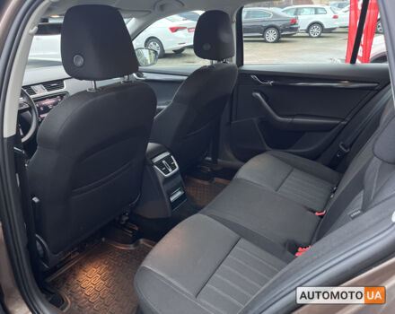 Коричневий Шкода Октавія, об'ємом двигуна 1.6 л та пробігом 103 тис. км за 18500 $, фото 21 на Automoto.ua