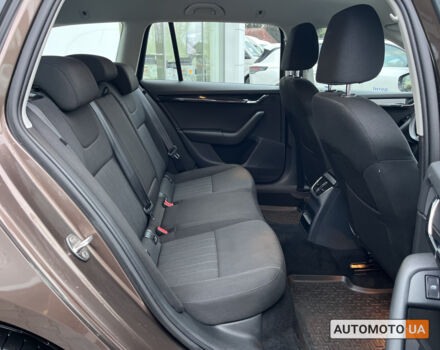 Коричневий Шкода Октавія, об'ємом двигуна 1.6 л та пробігом 103 тис. км за 18500 $, фото 22 на Automoto.ua