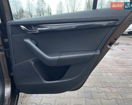 Коричневий Шкода Октавія, об'ємом двигуна 1.6 л та пробігом 103 тис. км за 18900 $, фото 26 на Automoto.ua