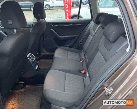 Коричневий Шкода Октавія, об'ємом двигуна 1.6 л та пробігом 103 тис. км за 18500 $, фото 19 на Automoto.ua