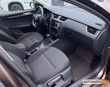 Коричневий Шкода Октавія, об'ємом двигуна 1.6 л та пробігом 103 тис. км за 18500 $, фото 27 на Automoto.ua