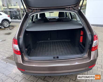 Коричневий Шкода Октавія, об'ємом двигуна 1.6 л та пробігом 103 тис. км за 18500 $, фото 33 на Automoto.ua