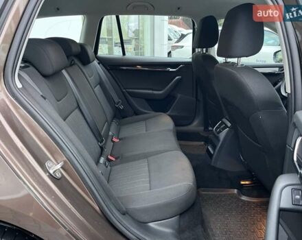 Коричневий Шкода Октавія, об'ємом двигуна 1.6 л та пробігом 103 тис. км за 18900 $, фото 27 на Automoto.ua