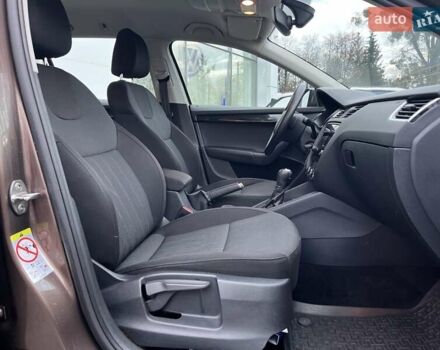 Коричневий Шкода Октавія, об'ємом двигуна 1.6 л та пробігом 103 тис. км за 18900 $, фото 32 на Automoto.ua
