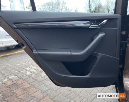 Коричневий Шкода Октавія, об'ємом двигуна 1.6 л та пробігом 103 тис. км за 18500 $, фото 20 на Automoto.ua