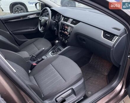 Коричневий Шкода Октавія, об'ємом двигуна 1.6 л та пробігом 103 тис. км за 18900 $, фото 30 на Automoto.ua