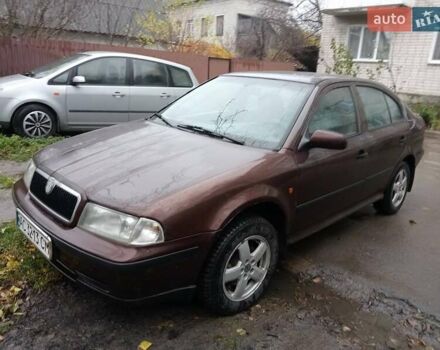 Коричневий Шкода Октавія, об'ємом двигуна 1.8 л та пробігом 252 тис. км за 2650 $, фото 5 на Automoto.ua