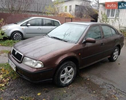 Коричневий Шкода Октавія, об'ємом двигуна 1.8 л та пробігом 252 тис. км за 2650 $, фото 4 на Automoto.ua