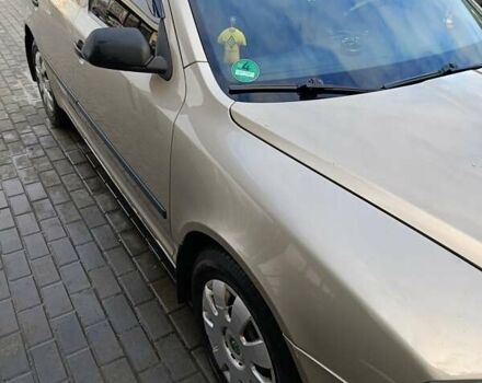 Коричневый Шкода Октавия, объемом двигателя 1.6 л и пробегом 245 тыс. км за 5300 $, фото 5 на Automoto.ua