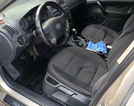 Коричневый Шкода Октавия, объемом двигателя 1.6 л и пробегом 245 тыс. км за 5300 $, фото 8 на Automoto.ua