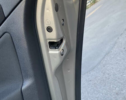 Коричневый Шкода Октавия, объемом двигателя 1.6 л и пробегом 184 тыс. км за 7200 $, фото 19 на Automoto.ua