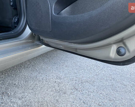 Коричневый Шкода Октавия, объемом двигателя 1.6 л и пробегом 184 тыс. км за 7200 $, фото 18 на Automoto.ua