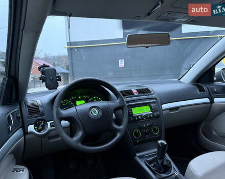 Коричневий Шкода Октавія, об'ємом двигуна 1.6 л та пробігом 270 тис. км за 4900 $, фото 28 на Automoto.ua