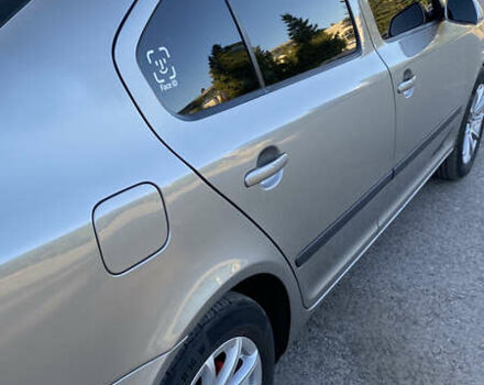 Коричневый Шкода Октавия, объемом двигателя 1.6 л и пробегом 184 тыс. км за 7200 $, фото 2 на Automoto.ua