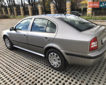 Шкода Октавия 2009 в Тульчине на Automoto.ua Коричневый Шкода Октавия, объемом двигателя 1.6 л и пробегом 231 тыс. км за 5600 $, фото 2 на Automoto.ua