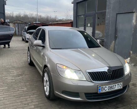 Коричневий Шкода Октавія, об'ємом двигуна 1.6 л та пробігом 223 тис. км за 7900 $, фото 3 на Automoto.ua