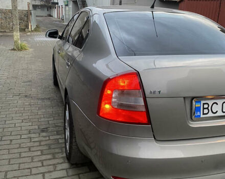 Коричневий Шкода Октавія, об'ємом двигуна 1.6 л та пробігом 223 тис. км за 7900 $, фото 8 на Automoto.ua