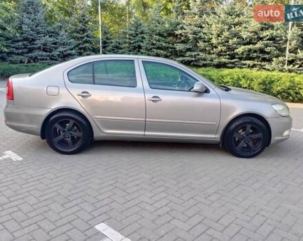 Шкода Октавія 2011 у Харкові на Automoto.ua Коричневий Шкода Октавія, об'ємом двигуна 1.6 л та пробігом 269 тис. км за 8499 $, фото 5 на Automoto.ua