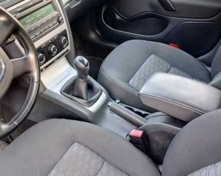 Шкода Октавія 2011 у Харкові на Automoto.ua Коричневий Шкода Октавія, об'ємом двигуна 1.6 л та пробігом 269 тис. км за 8499 $, фото 25 на Automoto.ua