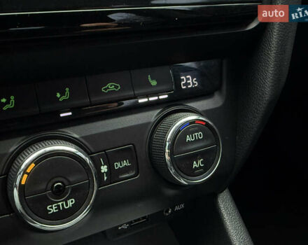 Коричневий Шкода Октавія, об'ємом двигуна 1.4 л та пробігом 121 тис. км за 10950 $, фото 36 на Automoto.ua