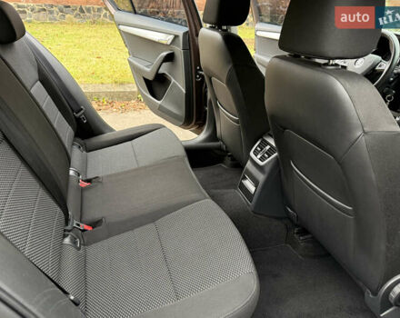 Коричневий Шкода Октавія, об'ємом двигуна 1.4 л та пробігом 121 тис. км за 10950 $, фото 49 на Automoto.ua