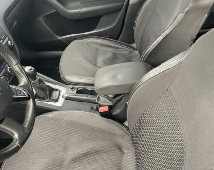 Коричневый Шкода Октавия, объемом двигателя 1.8 л и пробегом 251 тыс. км за 9800 $, фото 11 на Automoto.ua