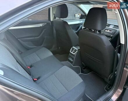 Коричневий Шкода Октавія, об'ємом двигуна 1.4 л та пробігом 182 тис. км за 9200 $, фото 12 на Automoto.ua