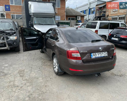 Коричневый Шкода Октавия, объемом двигателя 1.6 л и пробегом 175 тыс. км за 11000 $, фото 2 на Automoto.ua