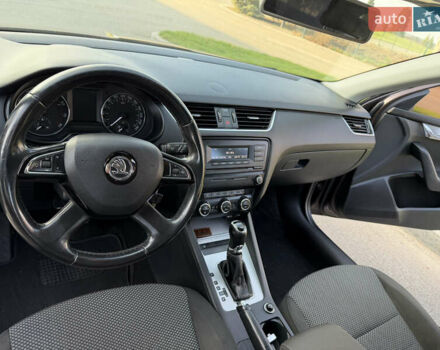 Коричневий Шкода Октавія, об'ємом двигуна 1.8 л та пробігом 178 тис. км за 9500 $, фото 15 на Automoto.ua