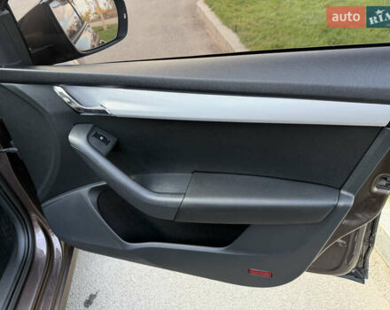 Коричневий Шкода Октавія, об'ємом двигуна 1.8 л та пробігом 178 тис. км за 9500 $, фото 12 на Automoto.ua