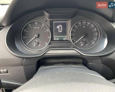 Коричневий Шкода Октавія, об'ємом двигуна 1.8 л та пробігом 251 тис. км за 9800 $, фото 30 на Automoto.ua