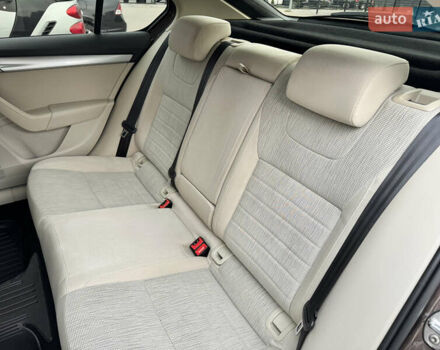 Коричневый Шкода Октавия, объемом двигателя 1.4 л и пробегом 132 тыс. км за 11990 $, фото 10 на Automoto.ua