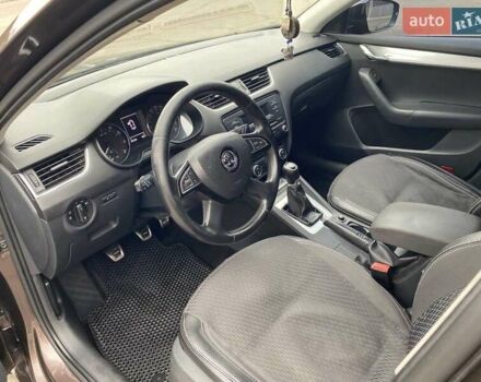 Коричневий Шкода Октавія, об'ємом двигуна 1.8 л та пробігом 251 тис. км за 9800 $, фото 13 на Automoto.ua