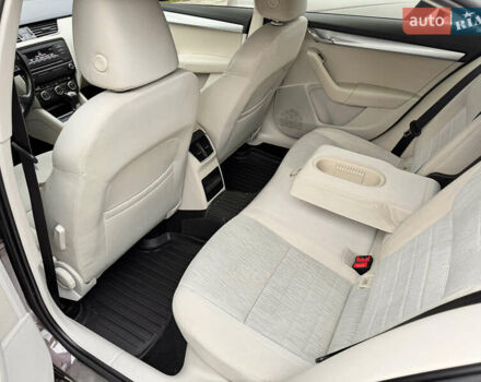 Коричневый Шкода Октавия, объемом двигателя 1.4 л и пробегом 132 тыс. км за 11990 $, фото 15 на Automoto.ua