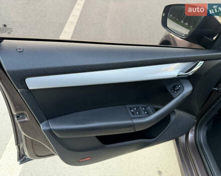 Коричневий Шкода Октавія, об'ємом двигуна 1.8 л та пробігом 178 тис. км за 9500 $, фото 13 на Automoto.ua