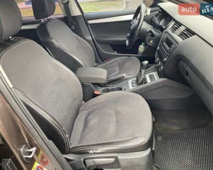 Коричневий Шкода Октавія, об'ємом двигуна 1.8 л та пробігом 251 тис. км за 9800 $, фото 20 на Automoto.ua