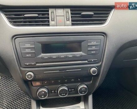 Коричневий Шкода Октавія, об'ємом двигуна 1.8 л та пробігом 251 тис. км за 9800 $, фото 31 на Automoto.ua