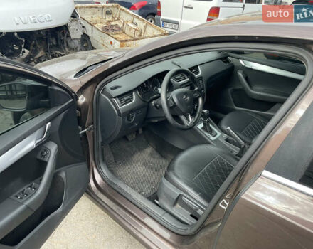 Коричневый Шкода Октавия, объемом двигателя 1.6 л и пробегом 175 тыс. км за 11000 $, фото 3 на Automoto.ua