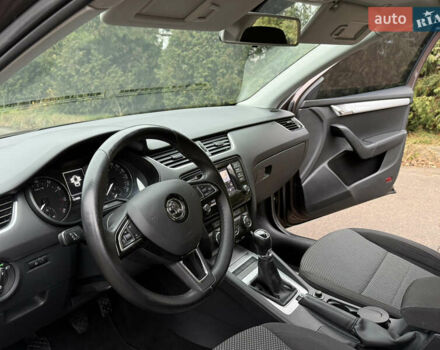 Коричневий Шкода Октавія, об'ємом двигуна 1.4 л та пробігом 121 тис. км за 10950 $, фото 25 на Automoto.ua