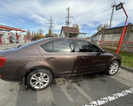 Коричневий Шкода Октавія, об'ємом двигуна 1.6 л та пробігом 197 тис. км за 10500 $, фото 3 на Automoto.ua