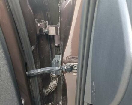 Коричневый Шкода Октавия, объемом двигателя 1.6 л и пробегом 200 тыс. км за 12200 $, фото 17 на Automoto.ua