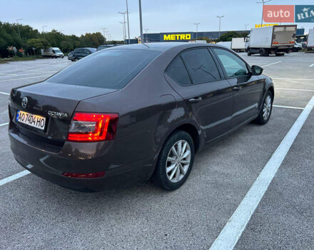 Коричневый Шкода Октавия, объемом двигателя 1.6 л и пробегом 272 тыс. км за 12000 $, фото 6 на Automoto.ua