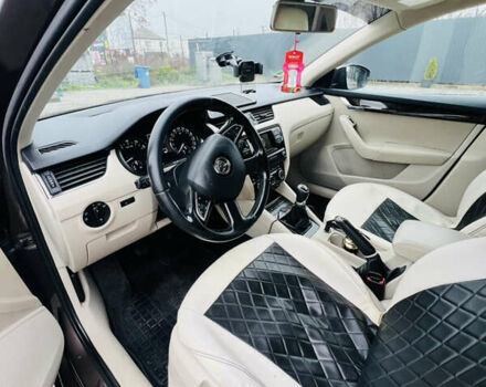 Коричневый Шкода Октавия, объемом двигателя 1.4 л и пробегом 200 тыс. км за 8400 $, фото 5 на Automoto.ua