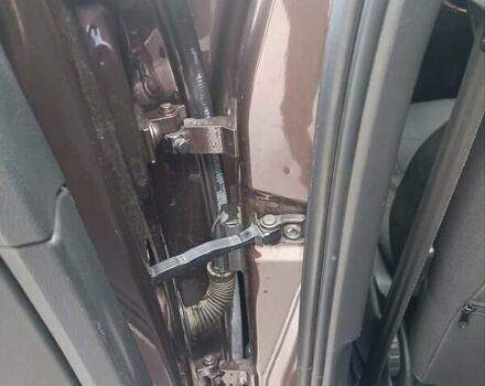 Коричневый Шкода Октавия, объемом двигателя 1.6 л и пробегом 200 тыс. км за 12200 $, фото 18 на Automoto.ua