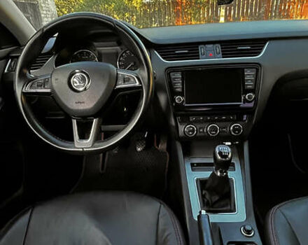 Коричневый Шкода Октавия, объемом двигателя 1.8 л и пробегом 212 тыс. км за 12900 $, фото 8 на Automoto.ua