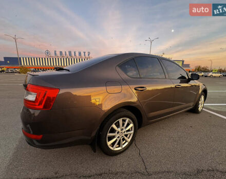 Шкода Октавія 2016 у Кривому Розі на Automoto.ua Коричневий Шкода Октавія, об'ємом двигуна 1.4 л та пробігом 114 тис. км за 13000 $, фото 21 на Automoto.ua